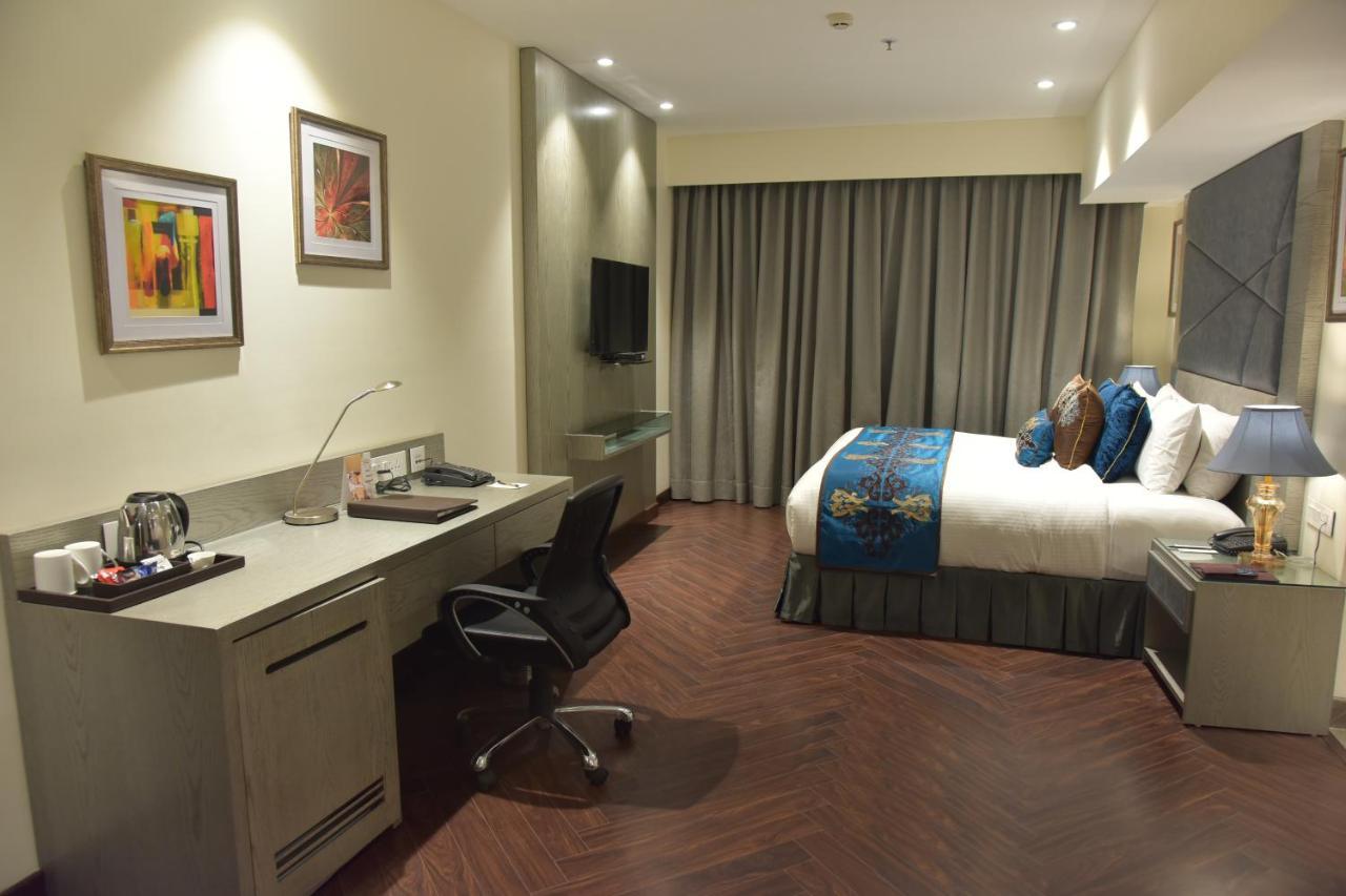 Marina- Shimla First Designer Boutique Hotel Экстерьер фото