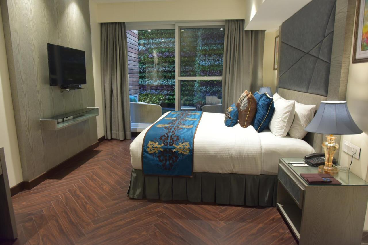 Marina- Shimla First Designer Boutique Hotel Экстерьер фото